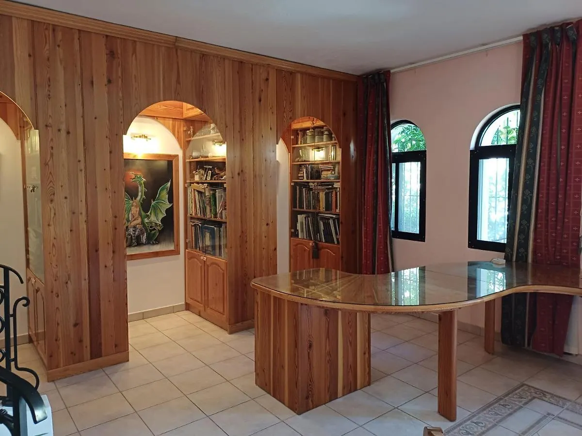 Cosy Spacious Maisonette Marsaskala